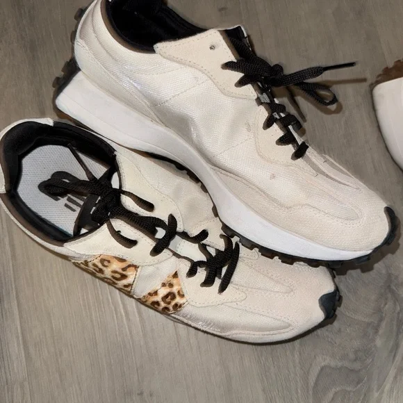 New Balance White and Leopard Print Sneakers - Picture 4 of 8